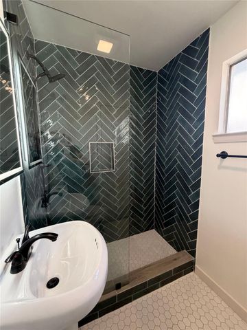 4712 Depew Ave 202, Austin, TX 78751