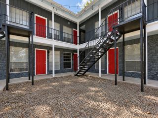 4712 Depew Ave 202, Austin, TX 78751