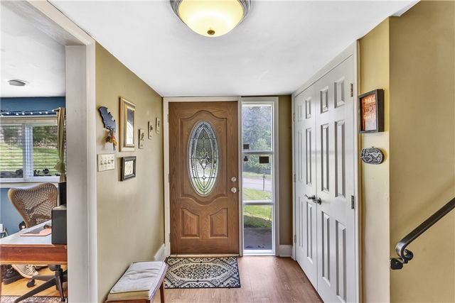 134 Bleil Dr, Shaler, PA 15116