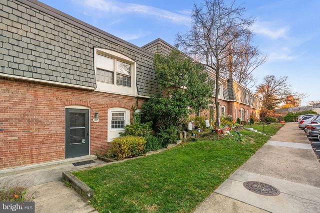 5927 BAYSHIRE RD, Springfield, VA 22152