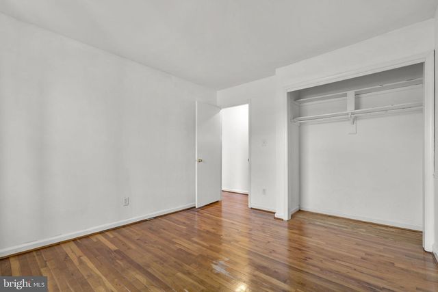 5927 BAYSHIRE RD, Springfield, VA 22152