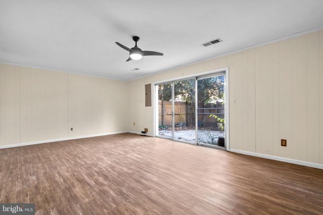 5927 BAYSHIRE RD, Springfield, VA 22152