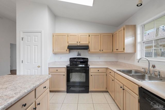 2061 Tujaques Pl, Pensacola, FL 32505
