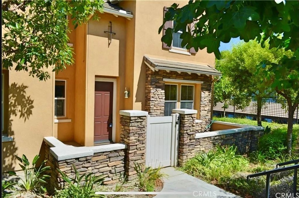 12199 N Main Street 3, Rancho Cucamonga, CA 91739