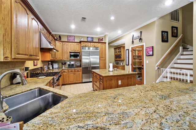 3531 Woodbine Drive, Fulshear, TX 77441