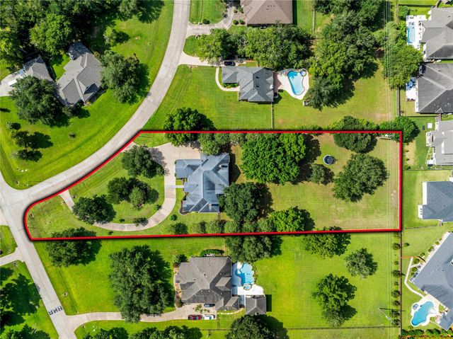 3531 Woodbine Drive, Fulshear, TX 77441