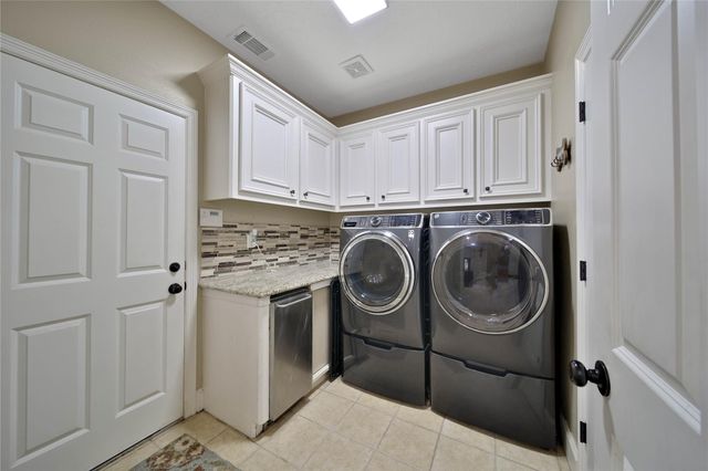 3531 Woodbine Drive, Fulshear, TX 77441