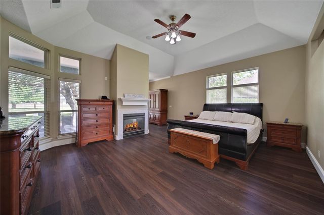 3531 Woodbine Drive, Fulshear, TX 77441