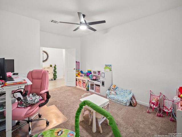 6718 Carlton Crest, San Antonio, TX 78253