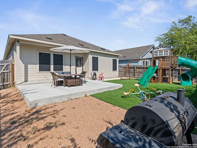 6718 Carlton Crest, San Antonio, TX 78253