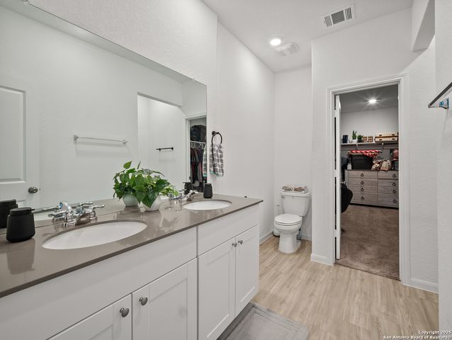 6718 Carlton Crest, San Antonio, TX 78253