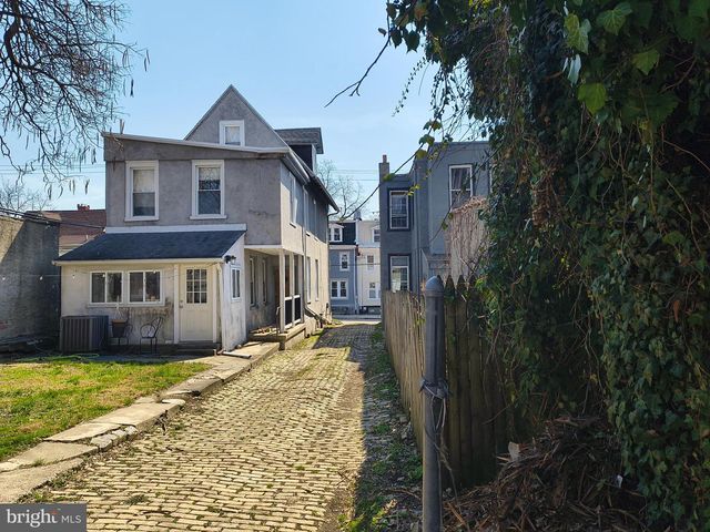 222 W JOHNSON ST, Philadelphia, PA 19144