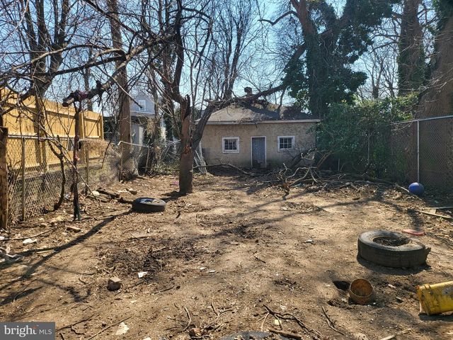 222 W JOHNSON ST, Philadelphia, PA 19144