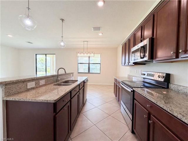 14102 Vindel CIR, Fort Myers, FL 33905