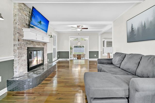 4326 Waterview Circle, North Charleston, SC 29418