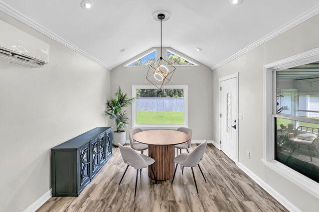 4326 Waterview Circle, North Charleston, SC 29418