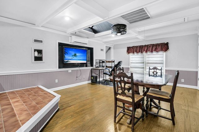 4326 Waterview Circle, North Charleston, SC 29418