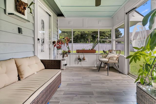 4326 Waterview Circle, North Charleston, SC 29418