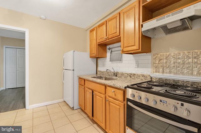 1805 WYLIE ST, Philadelphia, PA 19130