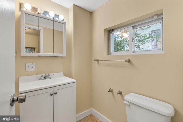 1805 WYLIE ST, Philadelphia, PA 19130