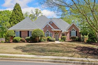 4009 Treemont Lane, Suwanee, GA 30024