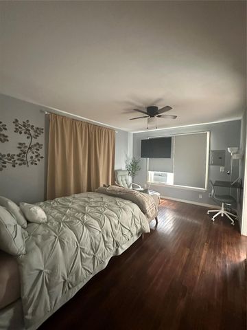 4302 Polk Street 2, Houston, TX 77023