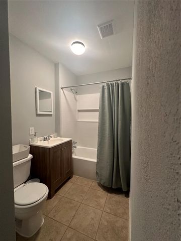 4302 Polk Street 2, Houston, TX 77023