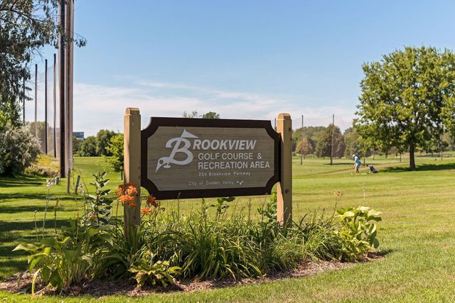 7320 Harold Avenue, Golden Valley, MN 55427