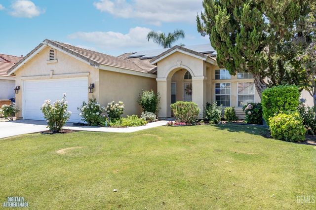 8609 Winlock Street, Bakersfield, CA 93312