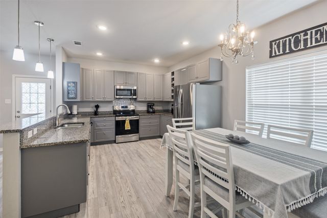 591 E Eubank Street, Mabank, TX 75147
