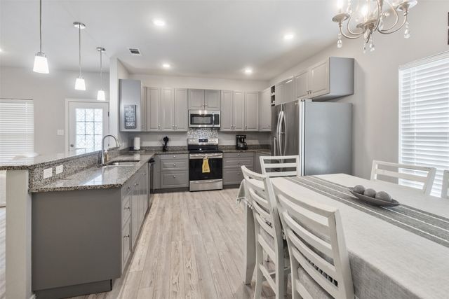 591 E Eubank Street, Mabank, TX 75147