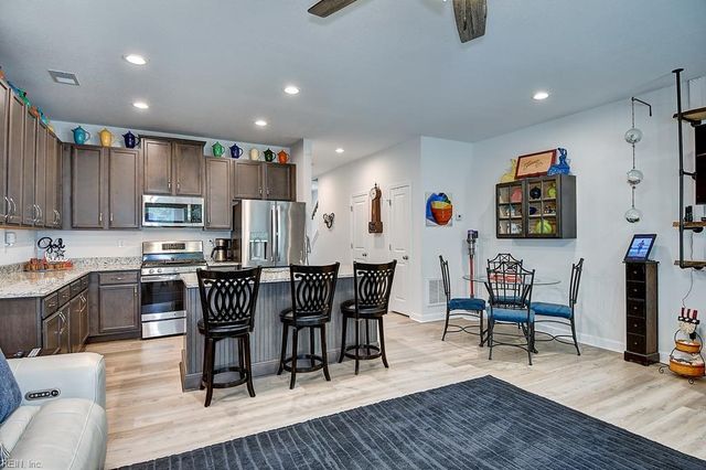 1002 Opal St 103, Suffolk, VA 23435