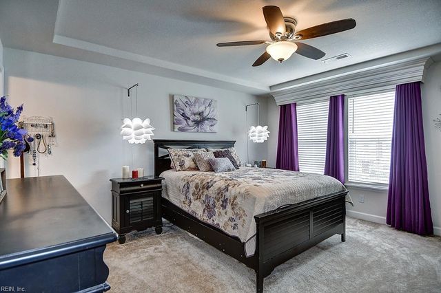 1002 Opal St 103, Suffolk, VA 23435
