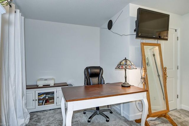 1002 Opal St 103, Suffolk, VA 23435