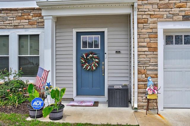 1002 Opal St 103, Suffolk, VA 23435
