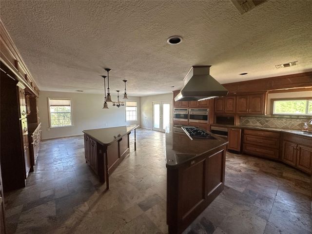 1181 Pr 2225, Buffalo, TX 75831