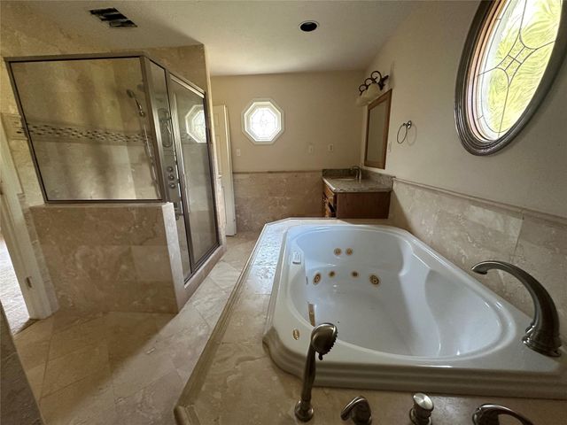 1181 Pr 2225, Buffalo, TX 75831
