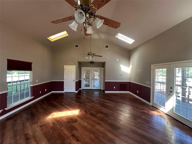 1181 Pr 2225, Buffalo, TX 75831