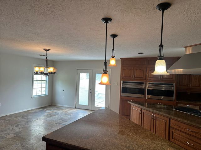 1181 Pr 2225, Buffalo, TX 75831