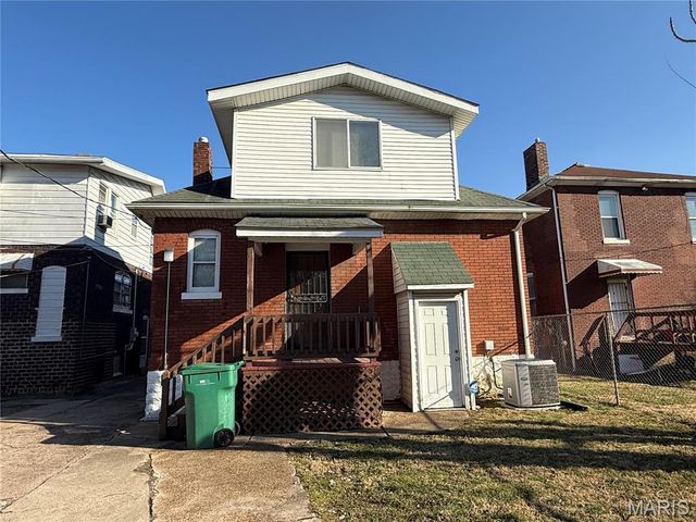 529 N 18th Street, East St Louis, IL 62205