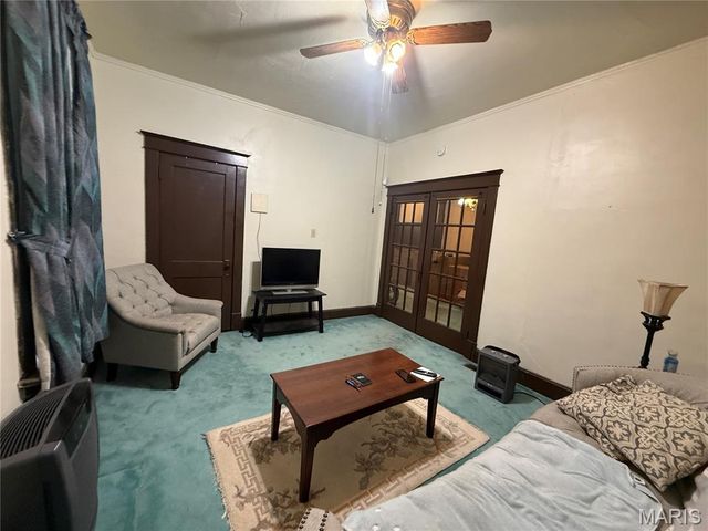 529 N 18th Street, East St Louis, IL 62205