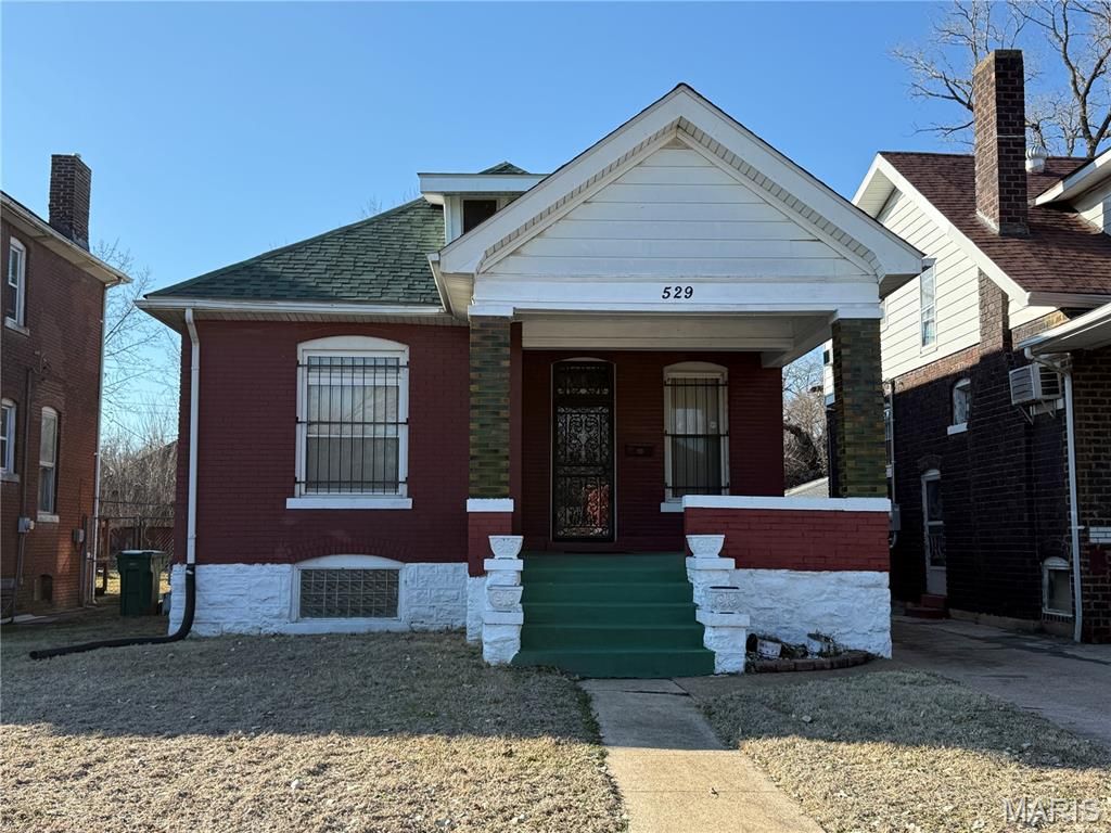 529 N 18th Street, East St Louis, IL 62205