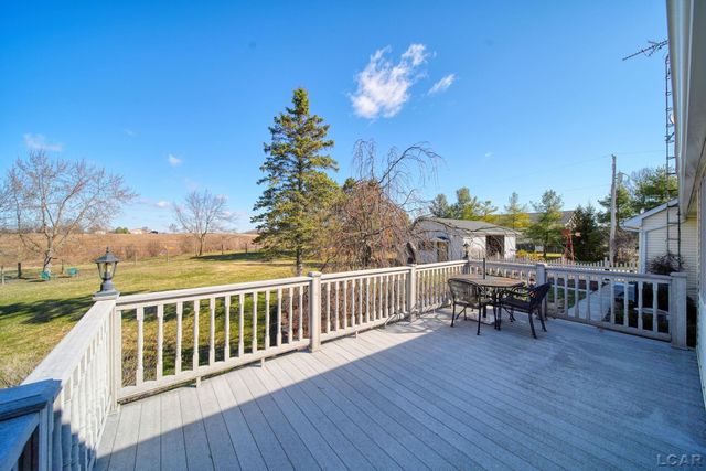 2200 E Munger Road, Tecumseh, MI 49286