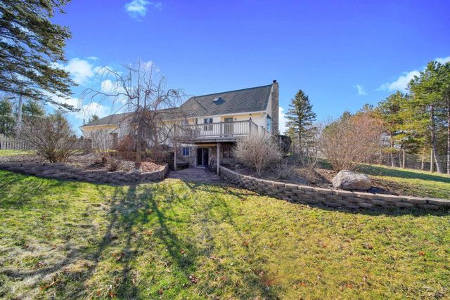 2200 E Munger Road, Tecumseh, MI 49286