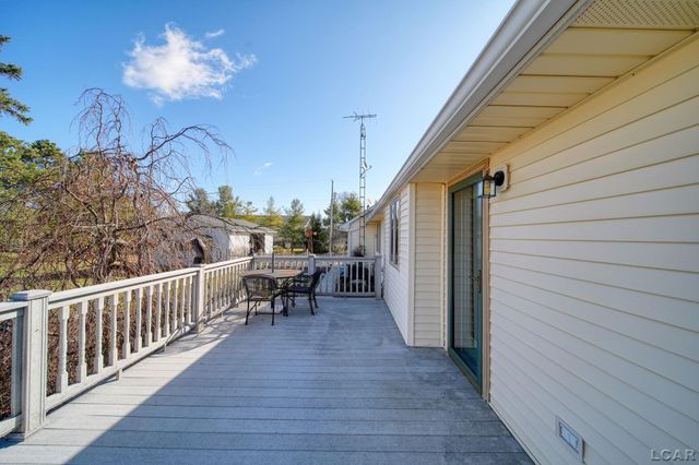 2200 E Munger Road, Tecumseh, MI 49286