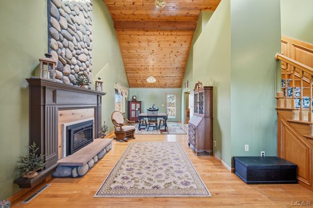 2200 E Munger Road, Tecumseh, MI 49286