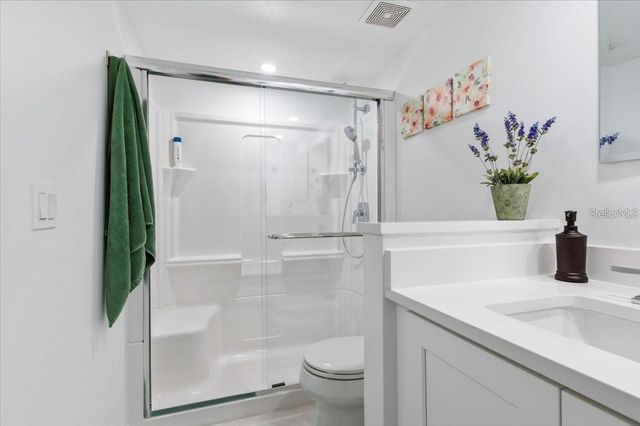 1708 GLENHOUSE DRIVE 313, Sarasota, FL 34231