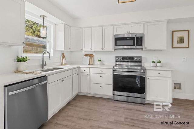 416 Palmetto Court, Gulf Shores, AL 36542