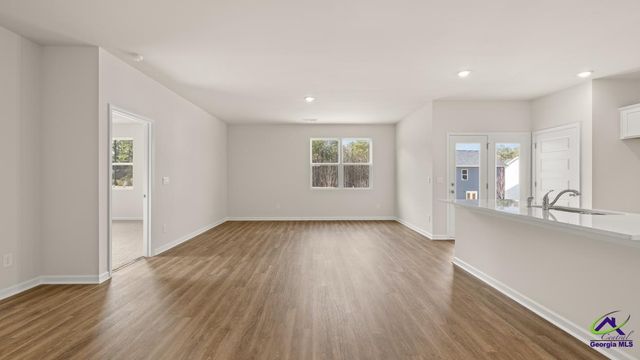 1123 Adirondac Way, Bonaire, GA 31005