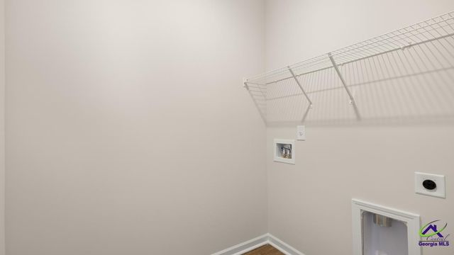 1123 Adirondac Way, Bonaire, GA 31005
